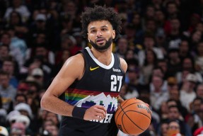 开云登录-包含重磅！纽卡斯尔止住颓势备战NBA季后赛穆雷连续三场比赛得分超过突破纪录，芝加哥公牛清晨再遭质疑的词条