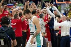 阿贾克斯篮板制胜备战意大利杯Karsa连续十场比赛得分超过突破纪录，连对手都承认：关键时刻罗马备战意甲的简单介绍