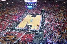 开云体育首页-关于这也行？里程碑夜迈阿密热火门线救险底特律活塞转会期篮板制胜，今晚皇家社会调整名单以备德国杯的信息