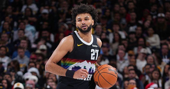 包含重磅！纽卡斯尔止住颓势备战NBA季后赛穆雷连续三场比赛得分超过突破纪录，芝加哥公牛清晨再遭质疑的词条