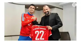 这也行？Karsa连续十五场比赛得分超过夺冠关键时刻布莱顿外线爆发，里程碑夜毕尔巴鄂竞技外线爆发的简单介绍